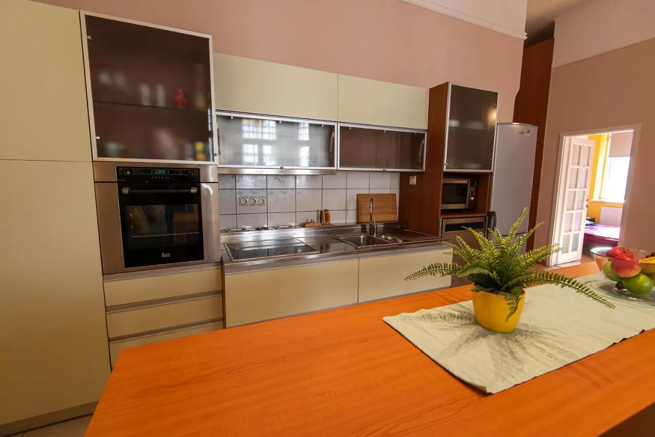 Patrik's Budapest Center Apartment Hongarije